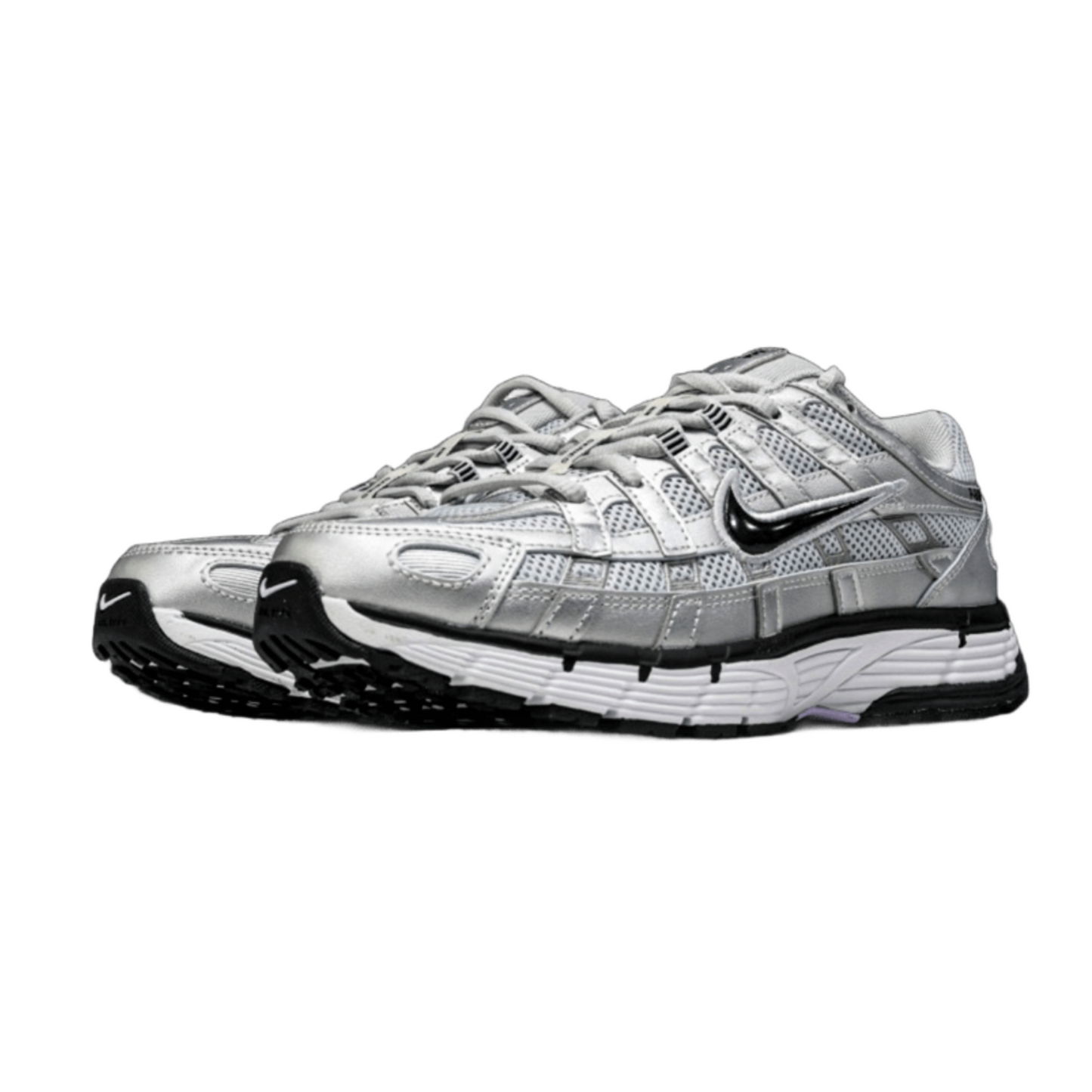 Nike P-6000 – Blanco y Plateado